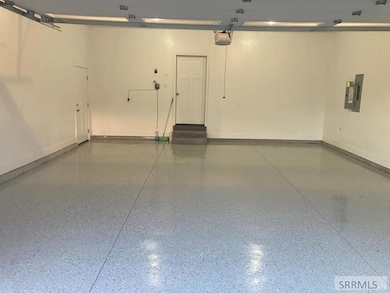 1020 Harris Loop, Blackfoot, ID 83221 - photo 4