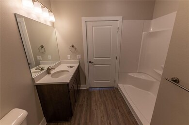 Aventura unit 308, West Des Moines, IA 50266 - photo 5