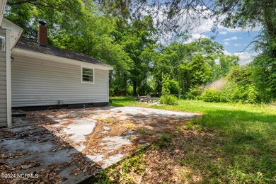 807 River St, Jacksonville, NC 28540 - photo 3