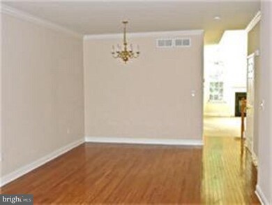 196 Chancellor Dr, Woodbury, NJ 08096 - photo 3