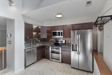 204 Tall Oaks Dr unit A, Weymouth, MA 02190 - photo 5