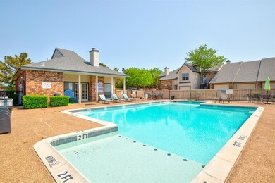 835 W Harwood Rd unit B, Hurst, TX 76054 - photo 3