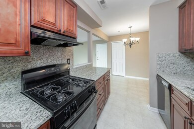 94 Claire Ct unit 4, Blackwood, NJ 08012 - photo 7