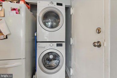 6926 Hanover Pkwy unit 200, Greenbelt, MD 20770 - photo 4