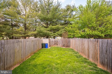 221 Lily Ct, Hagerstown, MD 21740 - photo 4