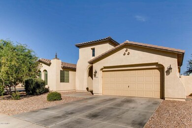 21502 E North Ct Queen Creek-large-002-1