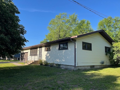 104 N Pierce St, Adams, WI 53910 - photo 3