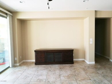 family room 2