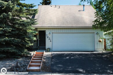 2 Exterior Straight