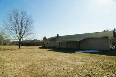 4273 N Church St, Whitehall, PA 18052 - photo 5