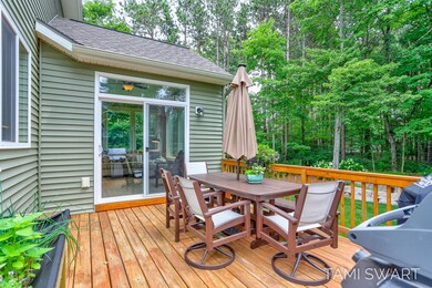 10320 Shannons Way, West Olive-9