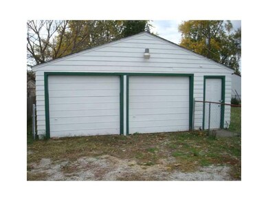 430 N 18th Ave, Beech Grove, IN 46107 - photo 6