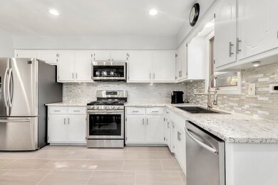 2141 Elmira Ave, Des Plaines, IL 60018 - photo 7