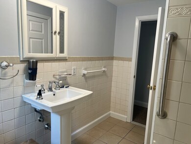 34 Franklin St unit 1, Winthrop, MA 02152 - photo 4