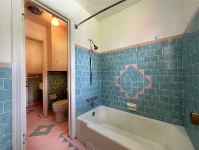 6226 Wynnwood Ln, Houston, TX 77008 - photo 6