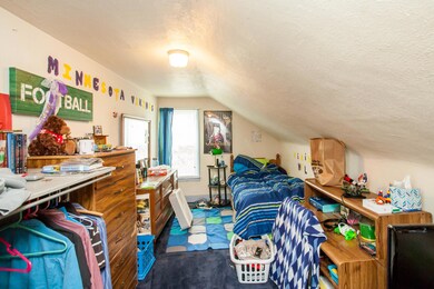 712_state_st_MLS_HID1102170_ROOMbedroom1