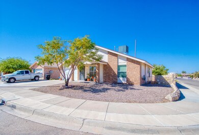 421 Katherine Dr, Horizon City, TX 79928 - photo 2