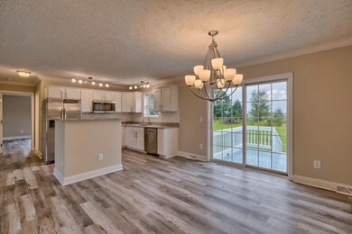 Dining Room & Kitchen