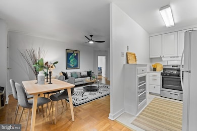 2601 Parkway Condominiums unit 952, Philadelphia, PA 19130 - photo 5