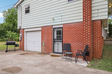 144 Airport Rd, Clarksville, TN 37042 - photo 7