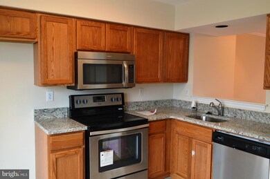 1410 River Mist Ct, Stoney Beach, MD 21226 - photo 5