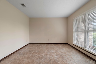 5045 Braxton Ln, Milton, FL 32571 - photo 5