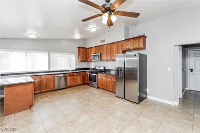 5438 Percheron St, Las Vegas, NV 89119 - photo 3