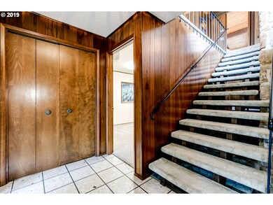 1477 Kervon Ct, Eugene, OR 97405 - photo 5