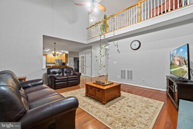25432 Carrington Dr, Chantilly, VA 20152 - photo 6