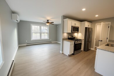 193 S Lincoln St unit A, Keene, NH 03431 - photo 4