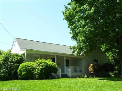 230 Stowe Ave, Asheboro, NC 27203 - photo 4