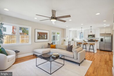 6229 27th St N, Arlington, VA 22207 - photo 7