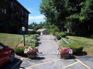 284 Codman Hill Rd unit 22B, Boxborough, MA 01719 - photo 2