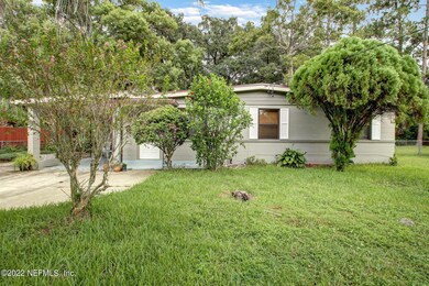 1915 Ryar Rd, Jacksonville, FL 32216 - photo 4