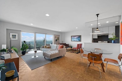 The Edgecliff unit 1405, Cincinnati, OH 45206 - photo 2