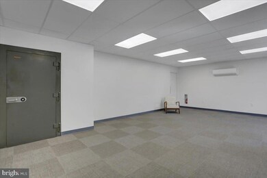 25 W Queen St unit G, Chambersburg, PA 17201 - photo 6