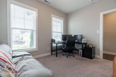 6420 Oak Village Dr, Louisville, KY 40228 - photo 7