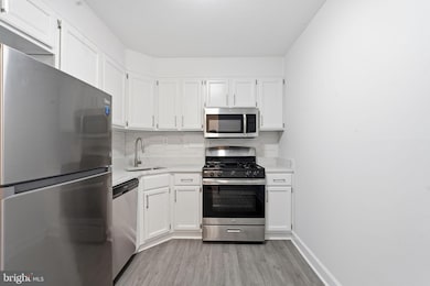 The Carlton unit 613, Arlington, VA 22204 - photo 5