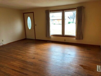 3215 W 23rd St, Erie, PA 16506 - photo 2