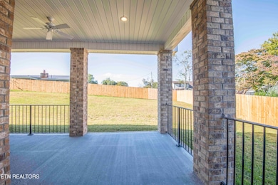 8017 Little Joe Rd, Powell, TN 37849 - photo 7