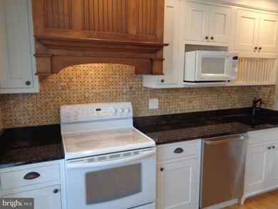 10 Donagh Ct, Lutherville Timonium, MD 21093 - photo 4