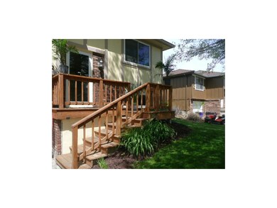 Warm & welcoming front approach.