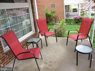 1117 Hollen Rd, Baltimore, MD 21239 - photo 3