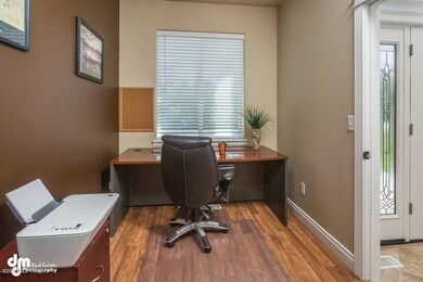 Office (off entry)