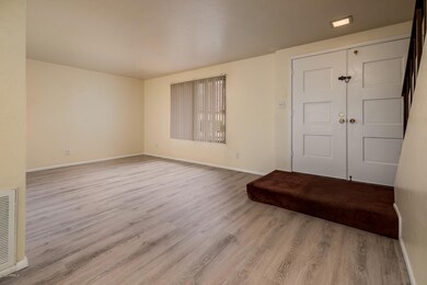 6Living room