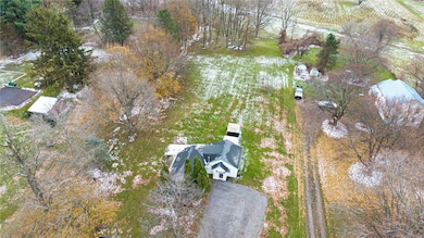 9151 State Route 5 and 20, Bloomfield, NY 14469 - photo 2