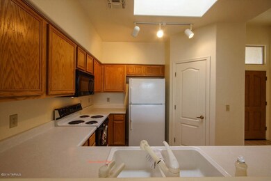 Kitchen (2)