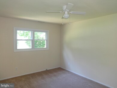 40065 Circle Rd, Mechanicsville, MD 20659 - photo 7