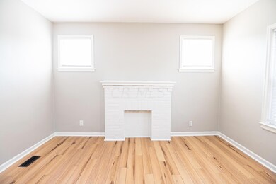 1618 E Fulton St. 43205_029