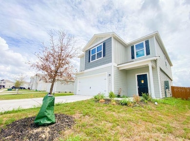 3891 Trail de Paris, New Braunfels, TX 78132 - photo 2